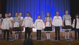 Tollfosztóban – Napsugár Hagyományőrző Csoport, Marcelháza