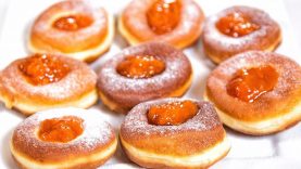 Nem csak farsangra – Szalagos fánk (Szécsi Szilvi)