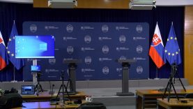 Sajtótájékoztató