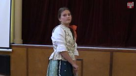 Matyó Jázmin, Palást