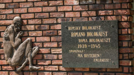 A Roma Holokauszt Emlékmű Dunaszerdahelyen