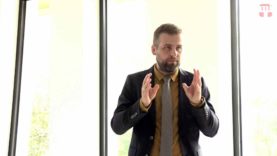 Für 2022 – BESE László – A szocializmus kori szlovákiai történelemkönyvek