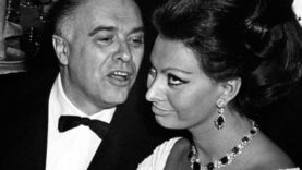 Carlo Ponti feleségével, Sophia Lorennel – forrás: Wikipédia