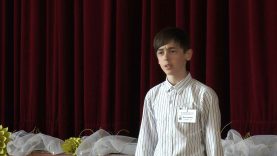 2 kat vers Moore Dominik