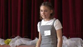 2 kat vers Vígh Emese