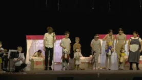 A széttáncolt cipellők – Tekergők Bábcsoport