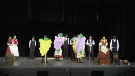 A tokaji szőlőhegyen – Aranykapu Gyermekcsoport