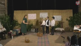 Játék a Pajtaszínházban