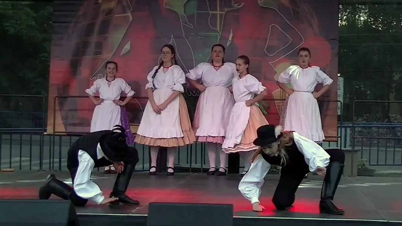 Tőzike2 + balett