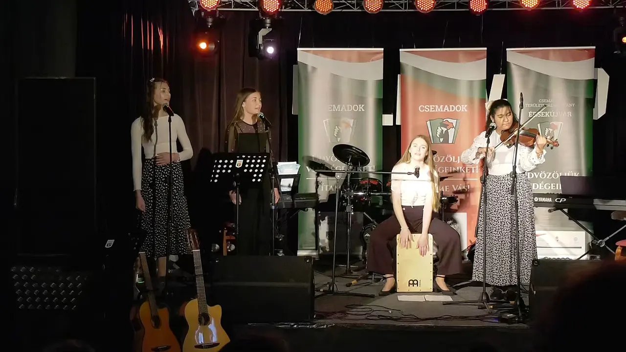 SZIA KVARTETT+1, Felsőszeli